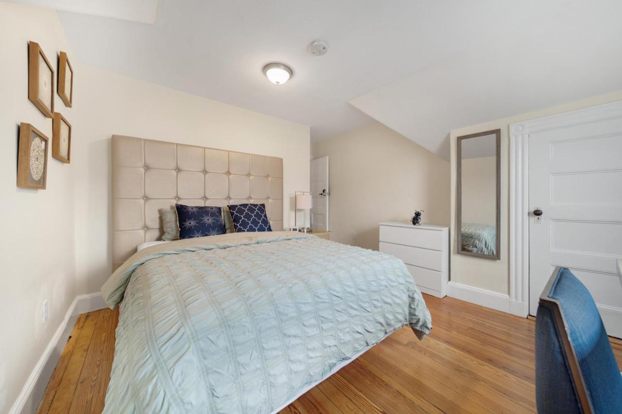 5Br 2Bh Bright & Spacious Apt In Brighton Boston Luaran gambar